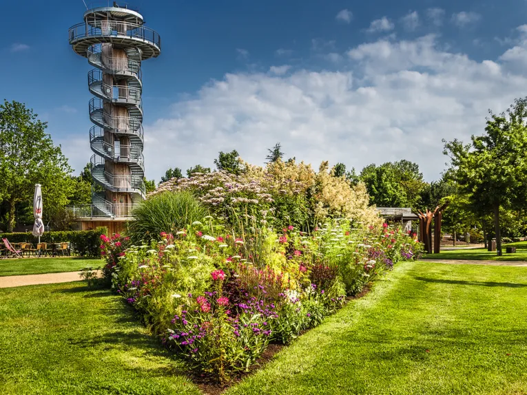 Blumenband Turm